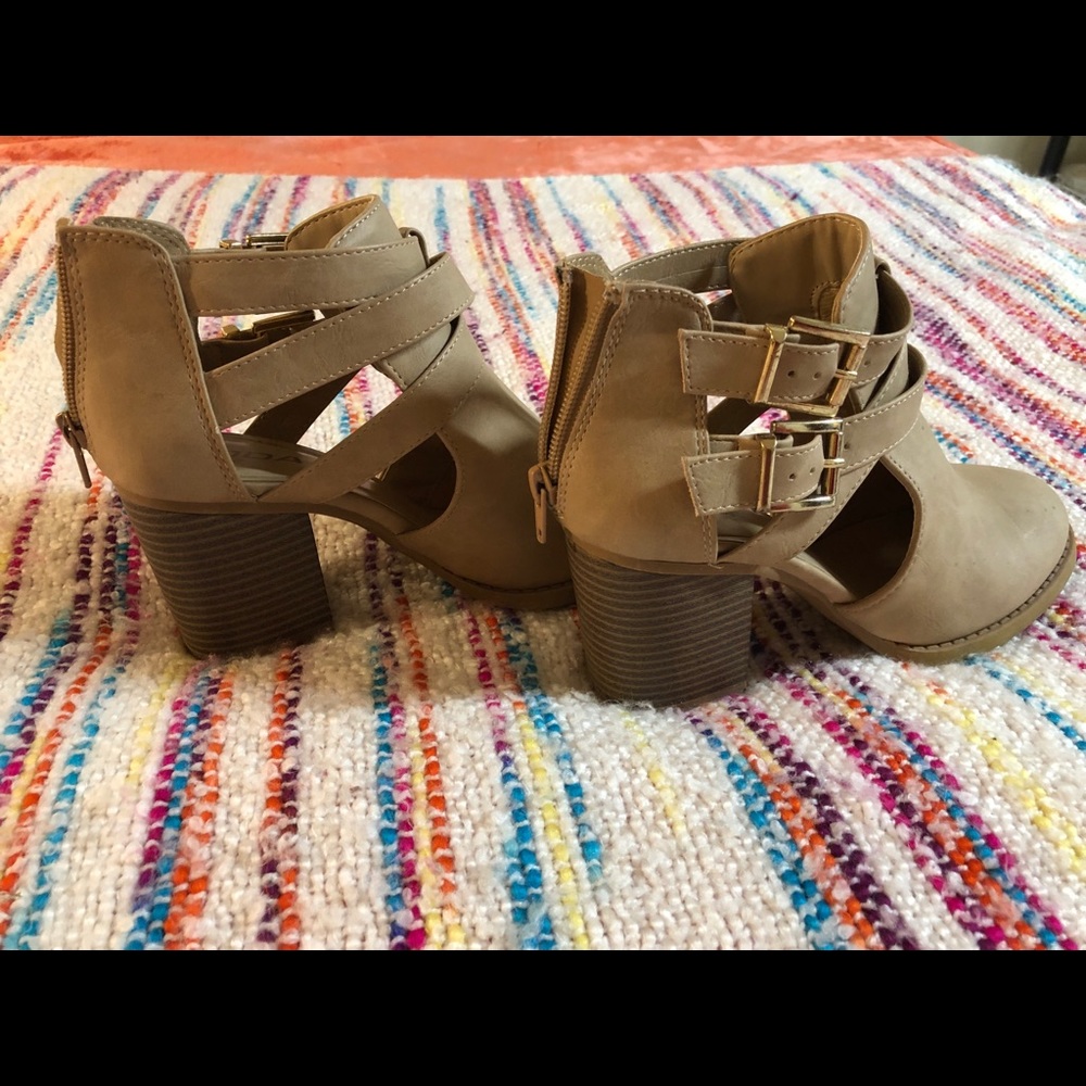 Tan Ankle Boots 7.5